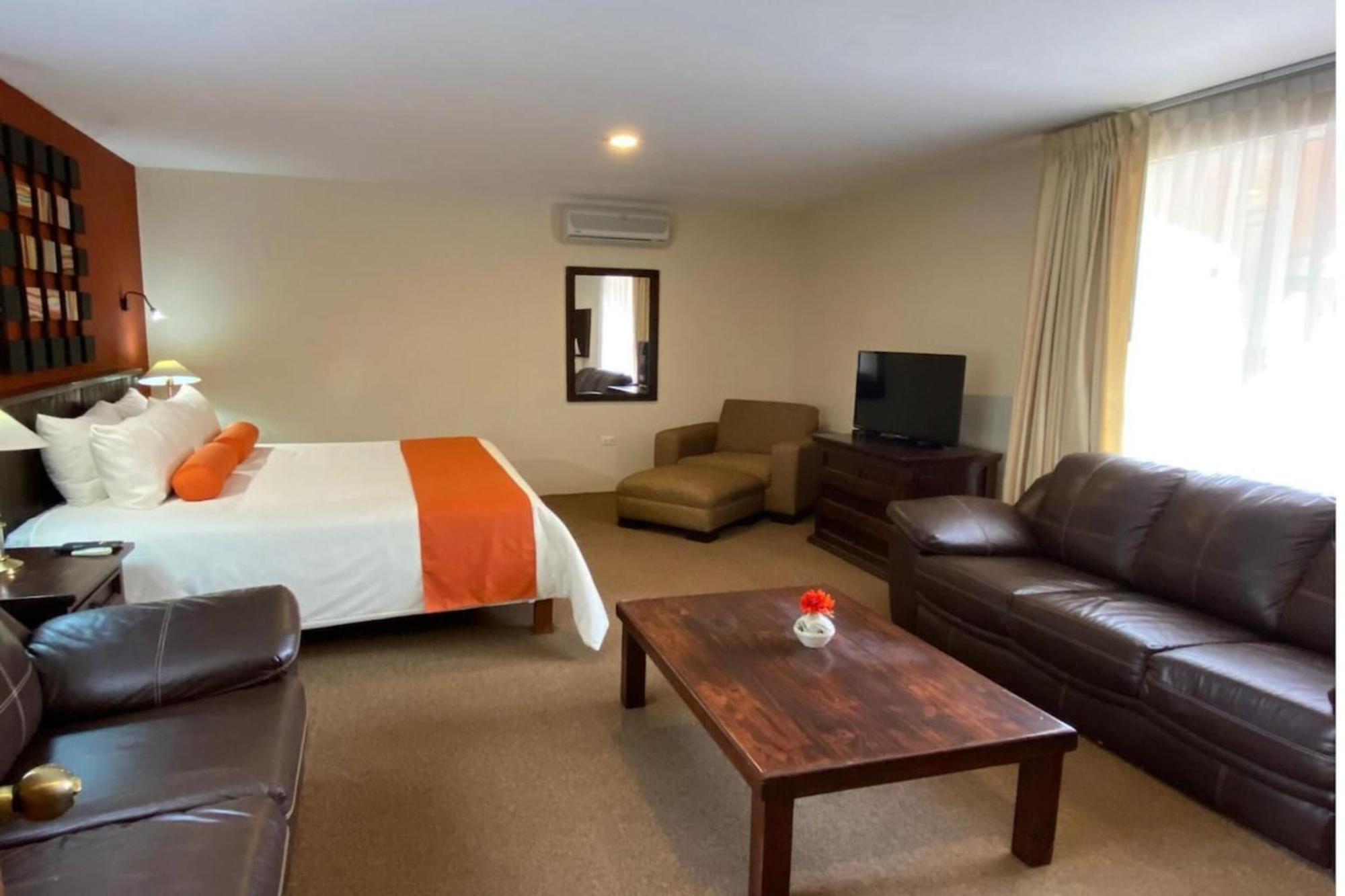 Capital O La Huerta Golf & Hotel Cholula Zewnętrze zdjęcie